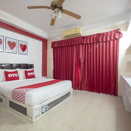 Billabong Hotel Pattaya Bagian luar foto