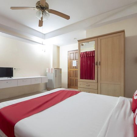 Billabong Hotel Pattaya Bagian luar foto